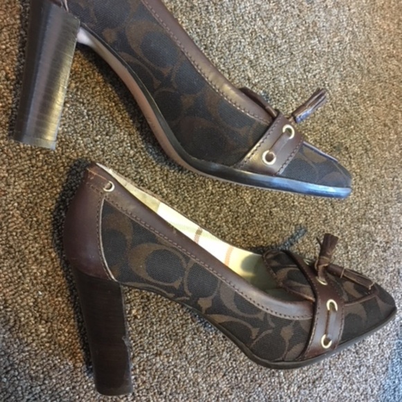Coach Shoes - 🆕Coach Heels
